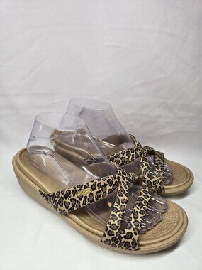 CROCS Patricia ll Sandals Leopard Print Women's Size 10 Wedge Sandals READ INFO